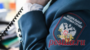 Риелтор Сырцов напомнил о налоге в случае продажи жилья раньше трёх лет владения. В случае продажи жилья раньше трёх лет владения, в том числе из-за финансовых трудностей, переезда или развода, россиянам придётся платить налог, напомнил в беседе с «Газетой.Ru» управляющий директор компании «Метриум» Руслан Сырцов. Читать далее