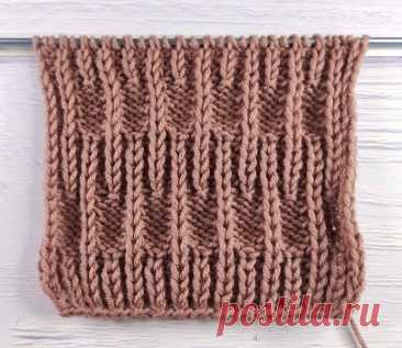 Необычная резинка спицами