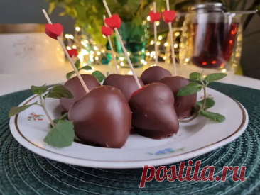 Клубника в шоколаде - как приготовить знаменитый десерт на обычной кухне