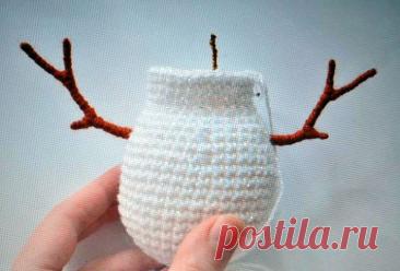 Little Amigurumi Snowman