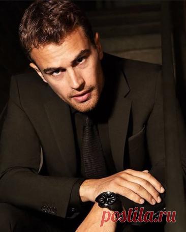 Тео Джеймс, 16 декабря, 1984