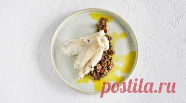 Белая рыба на пару, с соусом тапенад, пошаговый рецепт с фото на 459 ккал