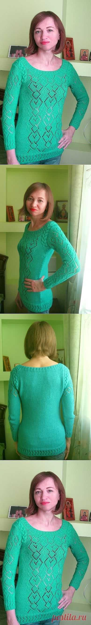 Бирюзовый ажурный пуловер.