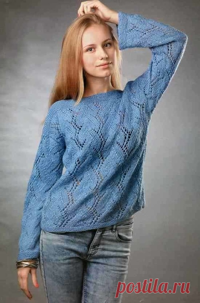 Вязаный пуловер спицами с вырезом лодочка
Размер: 38.
Вам потребуется: пряжа (75% акрил, 25% шерсть, 280 м/100 г) — 300 г голубого цвета, спицы №3.
Платочная вязка: лиц. и изн. ряды — только лиц. петли.
Ажурный узор: вяжите по схеме, на которой приведены только лиц. ряды. В изн. рядах все петли и накиды провязывайте изнаночными петлями. Повторяйте с 1 -го по 16-й ряд.
Плотность вязания: 20 п. х 23 ряда = 10 x 10 см.
Спинка: наберите на спицы 85 п. и вяжите платочной ...