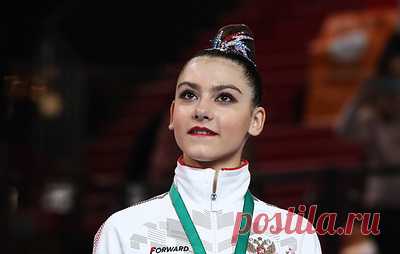 Чемпионка Спартакиады Крамаренко заявила, что не думала о призовых во время выступления. В среду спортсменка стала победительницей соревнований Спартакиады по художественной гимнастике в личном многоборье