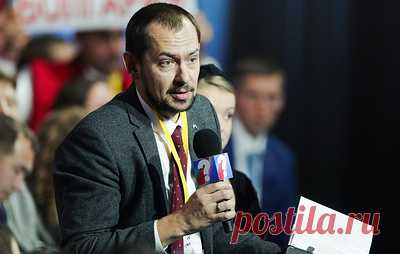 Минюст включил украинского журналиста Романа Цимбалюка в реестр физлиц-иноагентов. Также в список включены блогер Дмитрий Иванов, журналист Александр Кушнарь и глава "Альянса учителей" Даниил Кен