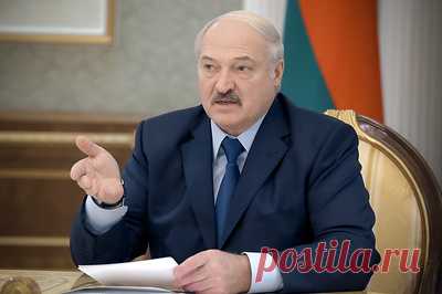 Лукашенко: Украина должна существовать как суверенное независимое государство. Минск выступает за то, чтобы конфликт на Украине завершился сейчас, отметил президент Белоруссии