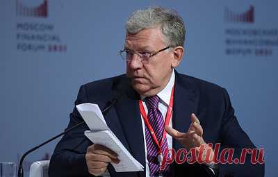 Кудрин сравнил переход к "зеленой экономике" с изобретением двигателя внутреннего сгорания. Глава Счетной палаты отметил, что России необходимо будет сократить экспорт углеводородов на 60-70%