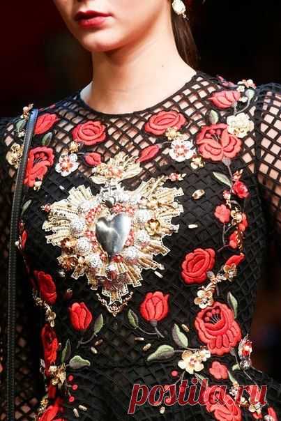 Dolce & Gabbana Spring 2015