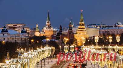«Жёлтый» уровень опасности в Москве и области продлили из-за метели и гололедицы. Объявленный в Москве и Подмосковье 23 ноября «жёлтый» уровень погодной опасности сохранится в пятницу, 24 ноября. Как сообщили в Гидрометцентре России, причиной этому послужили метель и гололедица. Читать далее