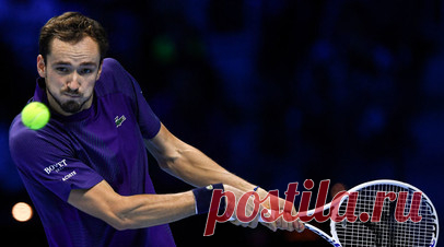 Команда Медведева, Рублёва, Андреевой и Кенин выиграла выставочный турнир в ОАЭ. Команда «Орлы» в составе российских теннисистов Даниила Медведева, Андрея Рублева, Мирры Андреевой и американки Софии Кенин выиграла выставочный турнир World Tennis League в Абу‑Даби (ОАЭ). Читать далее