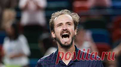 Медведев проиграл 54-й ракетке мира в полуфинале турнира ATP в Шанхае. Российский теннисист Даниил Медведев не смог выйти в финал турнира ATP в Шанхае. Читать далее
