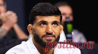 Царукян рассказал, что пообщался с чемпионом UFC Топурией. Российский боец UFC Арман Царукян высказался об общении с чемпионом промоушена Илией Топурией. Читать далее