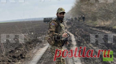 Командир Азик рассказал о накрывшем собой гранату ВСУ бойце Джаконде. Военнослужащие 136-й бригады ВС России разыскивают бойца с позывным Джаконда, который в 2023 году спас попавших в окружение под Макаровкой в ДНР сослуживцев, накрыв собой гранату ВСУ, рассказал RT командир группы из Дагестана с позывным Азик. Читать далее