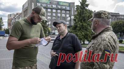ТЦК придумали схему с объявлением в розыск сотрудников оборонных предприятий. Украинские военкомы придумали схему с объявлением в розыск сотрудников оборонных предприятий, заявил основатель компании — производителя оборонной продукции First Contact Валерий Боровик. Читать далее