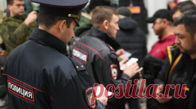 В ХМАО депортировали на родину более 80 мигрантов из бывших союзных республик. Полиция Ханты-Мансийского автономного округа совместно с судебными приставами организовала депортацию более 80 иностранных граждан в целях исполнения судебных решений о нарушении миграционного законодательства. Читать далее