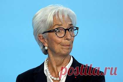 Пранкеры Вован и Лексус разыграли главу ЕЦБ. Пранкеры Вован (Владимир Кузнецов) и Лексус (Алексей Столяров) поговорили с главой Европейского центрального банка (ЕЦБ) Кристин Лагард от имени президента Украины Владимира Зеленского. В ходе беседы она рассказала о кризисе в странах Европы и похвалила главу российского Центробанка Эльвиру Набиуллину.