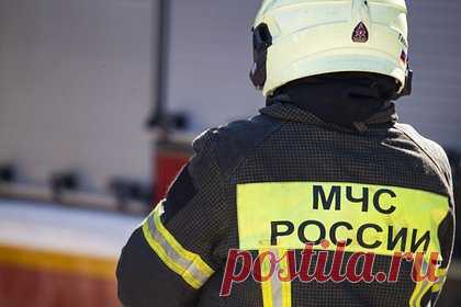 МЧС разработало устройство для дистанционного уничтожения снарядов. Ученые из Всероссийского научно-исследовательского института по проблемам гражданской обороны и чрезвычайных ситуаций МЧС России разработали устройство для дистанционного уничтожения снарядов. Прибор, который помещается в специальную сумку, успешно прошел испытания в Луганской народной республике.