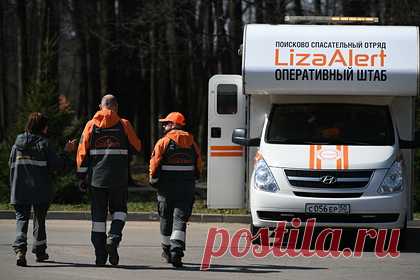 «Лиза Алерт» опровергла связь между гибелью человека и поисками Светличной. «Лиза Алерт» прокомментировала утверждение председателя отряда Григория Сергеева в соцсетях о том, что из-за направления больших ресурсов волонтеров на поиск Светличной они не успели спасти пропавшего человека в Подмосковье. Там отметили, что слова Сергеева были «скорее призывом к поиску всех пенсионеров».