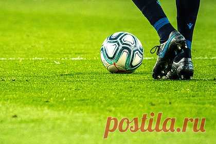 «Зенит» обыграл «Балтику» в матче Кубка России. Петербургский «Зенит» одержал победу над калининградской «Балтикой» в матче пятого тура группового этапа Кубка России. Встреча завершилась со счетом 2:1. На 18-й минуте «Зенит» вывел вперед нападающий Иван Сергеев. На 24-й минуте счет сравнял полузащитник Кристиян Бистрович. Вновь отличился хавбек «Зенита» Ду Кейрос.