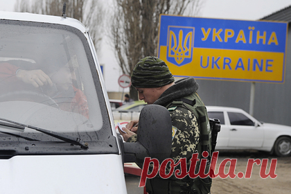 Гитаристу группы «Город 312» запретили въезд на Украину. Государственная пограничная служба Украины (ГПСУ) не пустила в страну российского музыканта, гитариста группы «Город 312» Александра Ильчука из-за посещения им Крыма. В пресс-службе ГПСУ отметили, что артиста задержали в киевском аэропорту Борисполь в пятницу, 17 декабря.