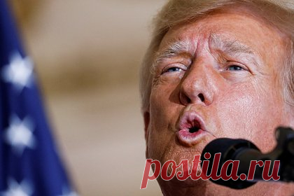 Трамп сможет стать президентом даже в тюрьме. Бывший президент США Дональд Трамп сможет участвовать в выборах, даже находясь в тюрьме. При этом отмечается, что штаты могут свободно исключать преступников из избирательных бюллетеней на выборах в органы государственной власти и местного самоуправления, но не на федеральных выборах.