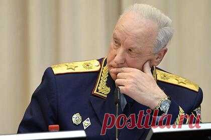 Появились подробности совещания с Бастрыкиным перед госпитализацией следователя. Председатель Следственного комитета России (СКР) Александр Бастрыкин в ходе онлайн-совещания призывал уволить следователя из города Всеволожска Ленинградской области лейтенанта Владислава Мегрелова из-за профнепригодности. Также он спрашивал у следователя, сколько ему лет, где родился, какой вуз окончил.