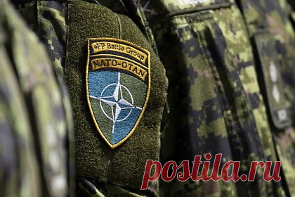 В США допустили отправку войск НАТО на Украину из-за разгрома ВСУ. НАТО может отправить собственный контингент на территорию Украины из-за серьезных неудач Вооруженных сил Украины (ВСУ), заявил старший научный сотрудник Центра политики безопасности Йорктаунского института Стивен Брайен. По его словам, на Украине уже находятся советники Североатлантического альянса.