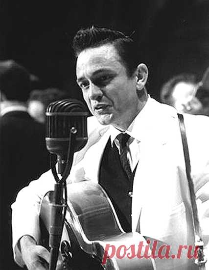 February 26th: Today's Birthday in Music: Johnny Cash