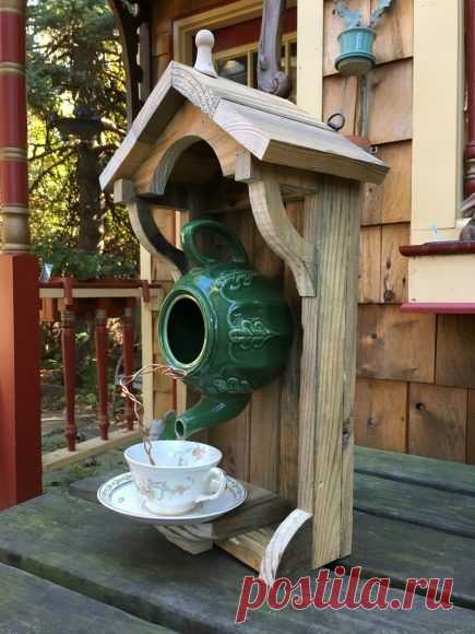 Название: Поделки из старых чайников для сада: подборка фото | Мусор в саду, Старые  чайники, Садовые идеи Найдено в Google. Источник: pinterest.ru