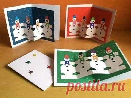 Новогодняя открытка с вкладышем-хороводом снеговиков — Поделки с детьми