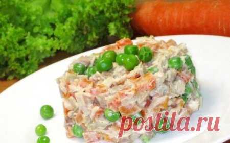 Салат из куриного филе с морковью и зеленым горошком  / Вкусные обнимашки