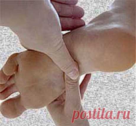 Жжение подошв ног. Лечение народным способом. Как лечить ноги от жжения.