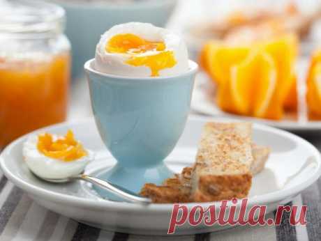 Почему яйца по утрам лучше каш и блинчиков?