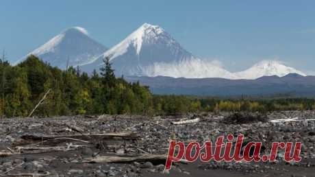 На Камчатке началось извержение вулкана Ключевской сопки