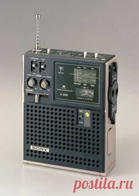 Anonymous; #5500 'Skysensor' Shortwave Radio, 1970s.