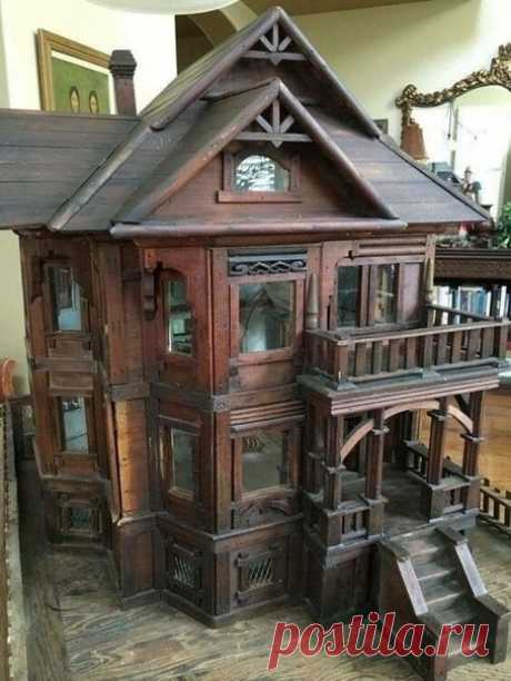 Викторианский кукольный домик 1880-х годов