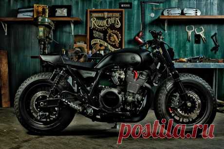 Кастом Yamaha XJR1300 от Rough Crafts | MotoTeamRussia | Яндекс Дзен