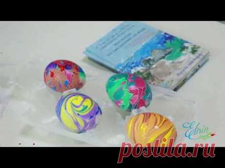 Роспись пасхальных яйц в технике рисования на воде эбру от Александры Лоц. - YouTube