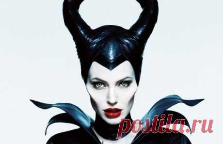 Как сделать макияж Малефисенты из фильма с Анджелиной Джоли?
