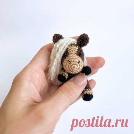 PDF Лошадка крючком. FREE crochet pattern; Аmigurumi animal patterns. Амигуруми схемы и описания на русском. Вязаные игрушки и поделки своими руками #amimore - лошадь, маленькая лошадка, конь.