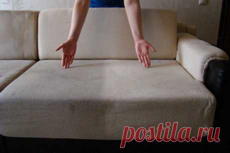 Диван будет как новый: 5 шагов, как почистить тканевый диван (инструкция)