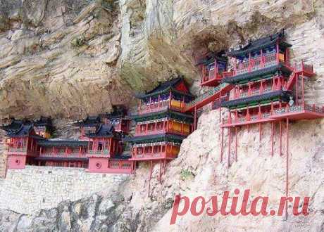 Подвесной монастырь, Китай