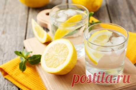 Что произойдёт с организмом, если начинать утро со стакана воды с лимоном