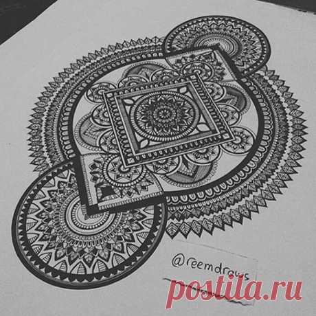 Mandala by @reemdraws 
Like it! 👍
.
.
.
#mandala #mandalaart #zenmandala #zentangle #mandaladesign #mandalatattoo #zen #art #zentangleart #nice #picture #cute #girl #draw #drawing #blackandwhite #follow#zenart  #mandalapassion #love #doodle #doodling #doodleart #doodlelove