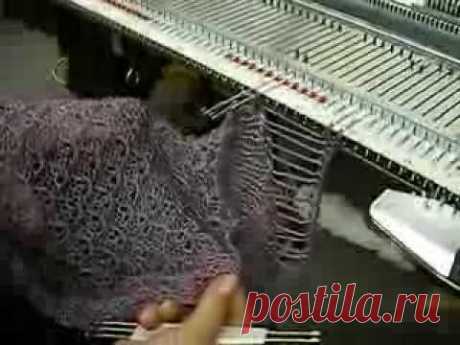 Machine Knit Fringe by Carole Wurst - YouTube