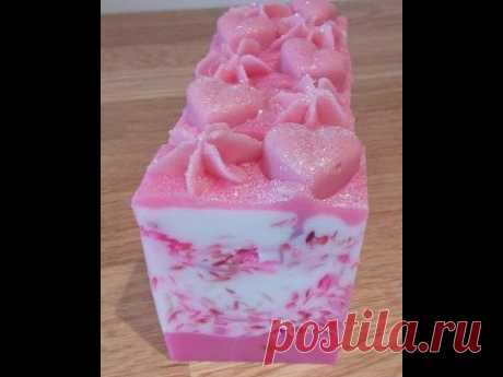 Making Confetti La Femme Glycerin Soap