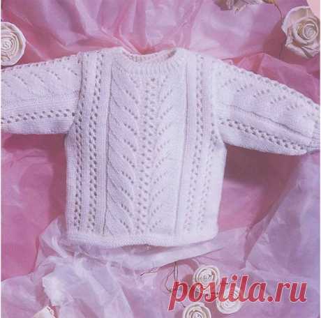 Белый пуловер с запахом на спинке | Вязание спицами и крючком – Азбука вязания