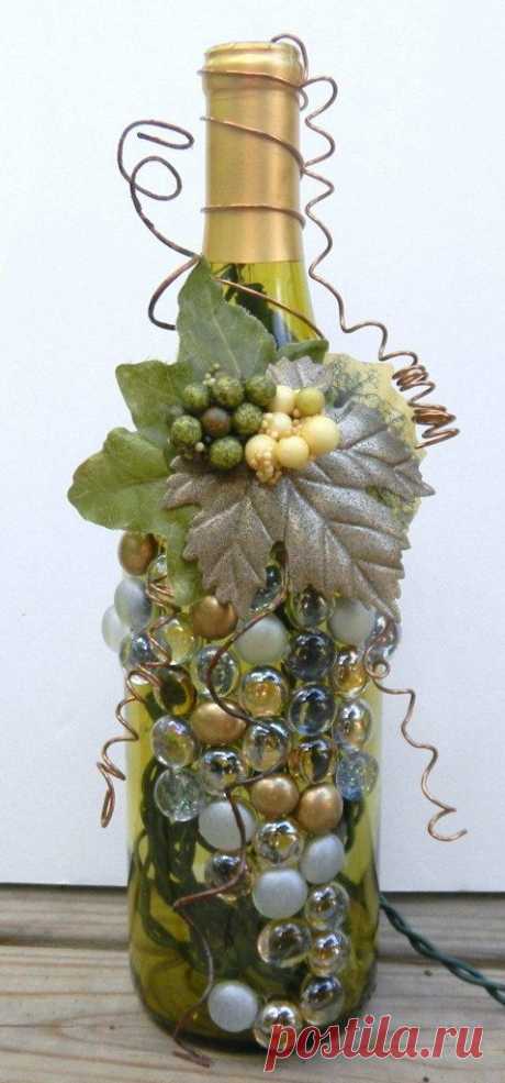 Decorative Embellished Wine Bottle Light with Leaves, Berries, and Gold Glass…