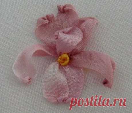 Silk Ribbon Embroidery: Silk Ribbon Embroidery Tutorial - Iris
